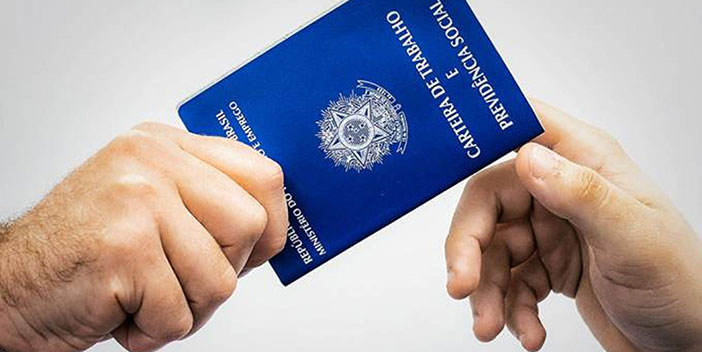 Brasil registra desaceleração na geração de emprego
